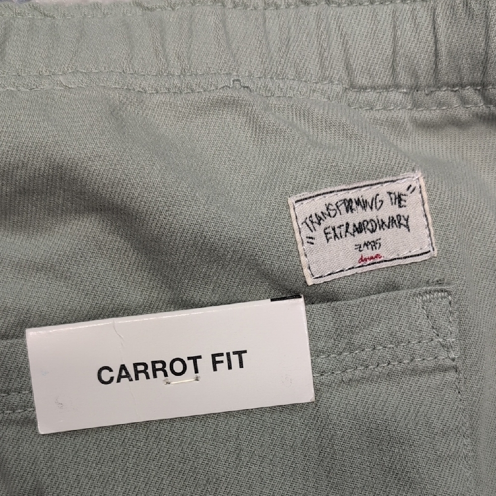 Zara Carrot Fit Light Sage Green Casual Pants XL Relaxed Tapered Leg - Picture 4 of 4